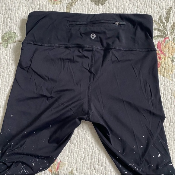 Lululemon Speed Wunder Tight 28" *Speckle Shine
Black / Deep Coal / Silver - Picture 6 of 11